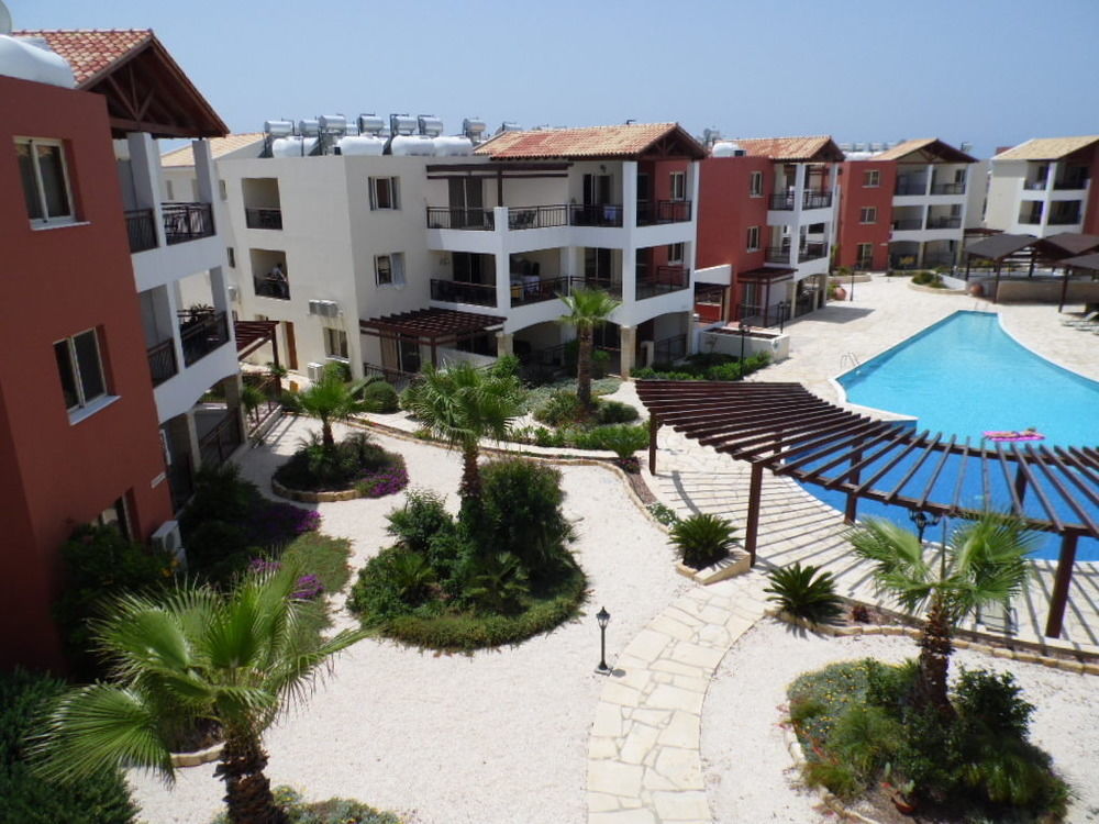 Adriana Holiday Resort Paphos Extérieur photo